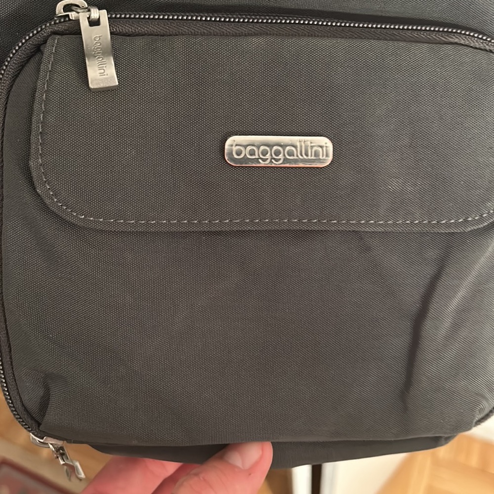 Super Practical Crossbody Purse - image 3